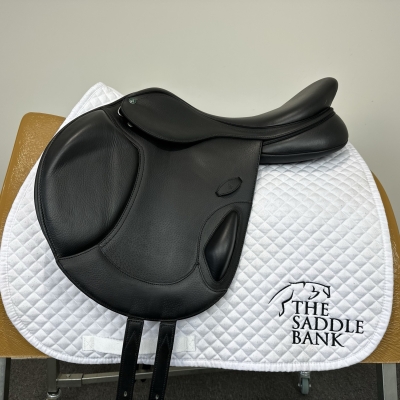 Image of 17 inch Arena Monoflap Jump Black Adjustable