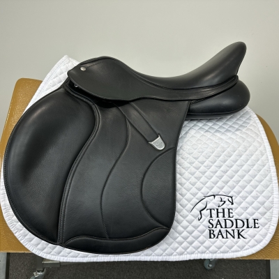 Image of 17 inch Bates All Purpose SC Square Cantle Opulence + Black Adjustable