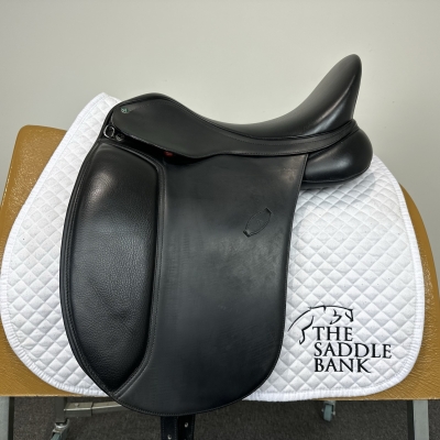 Image of 16.5 inch Arena Dressage Black Adjustable