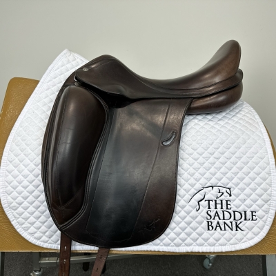 Image of 17 inch Equipe Emporio Monoflap Dressage Brown Medium