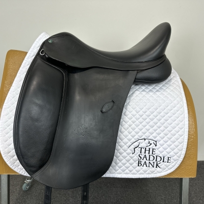 Image of 18 inch Arena Dressage Black Adjustable