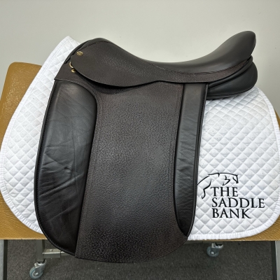 Image of 18 inch Black Country Classic Show Brown Wide