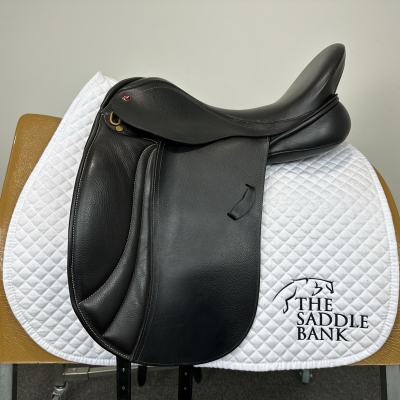 Image of 17 inch Albion K2 Dressage Black Medium Wide