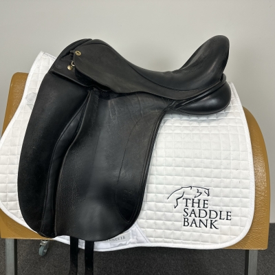 Image of 17 inch Black Country Vinici Ballina Dressage Black Wide