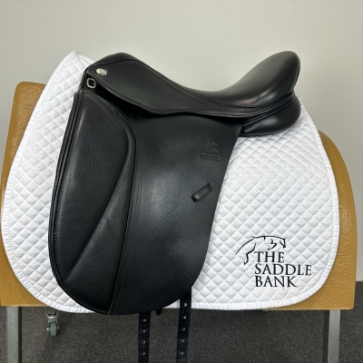Image of 17.5 inch Fairfax Classic Low Wither Dressage Black Adjustable