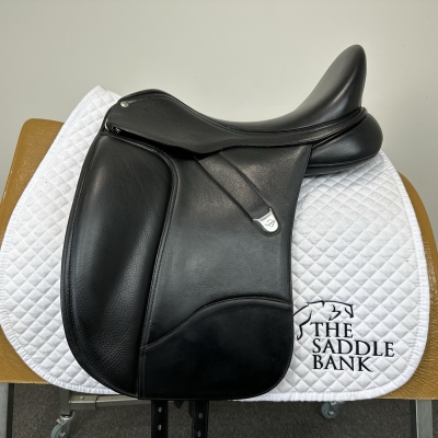 Image of 17.5 inch Bates Dressage Opulence + Black Adjustable