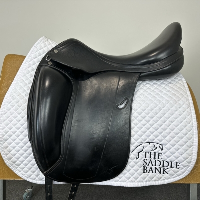 Image of 18 inch Equipe Emporio Dressage Black Medium
