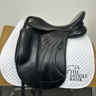 Image of 17.5 inch Albion Platinum Royale Black Medium Wide