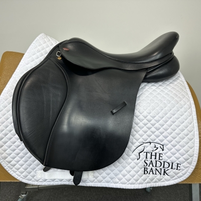 Image of 17 inch Kent and Masters Original Flat back GP MGU Black Adjustable