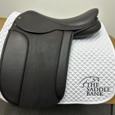 Image of 17 inch Black Country Classic Show Brown Extra Wide