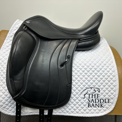 Image of 17.5 inch Harry Dabbs Mariella Mono Platinum Dressage Black Medium Wide