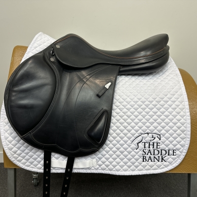Image of 17 inch Equipe Expression Special Black Medium Wide