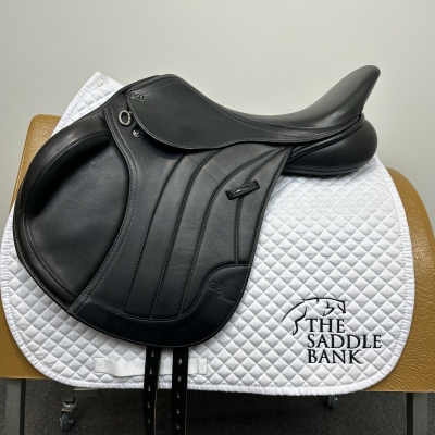 Image of 17.5 inch GFS Premier Jump S751 Black Adjustable