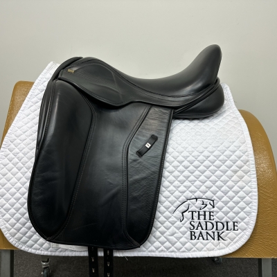 Image of 17.5 inch Black Country Dante Dressage Black Wide