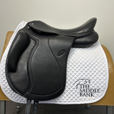 Image of 18 inch Cavaletti Collection Monoflap Dressage Warmblood Tree Black Adjustable
