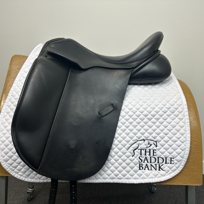 Image of 17.5 inch Ideal Suzannah Dressage Black Wide
