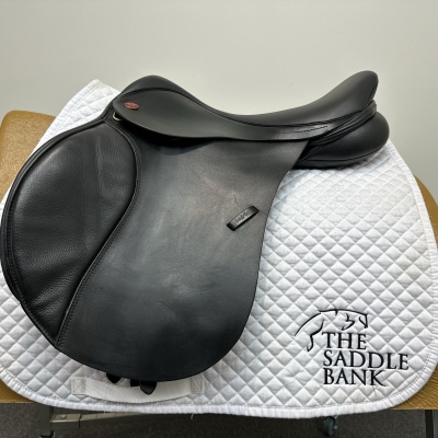 Image of 16.5 inch Kent and Masters Pony Club Long Leg MLL Black Adjustable