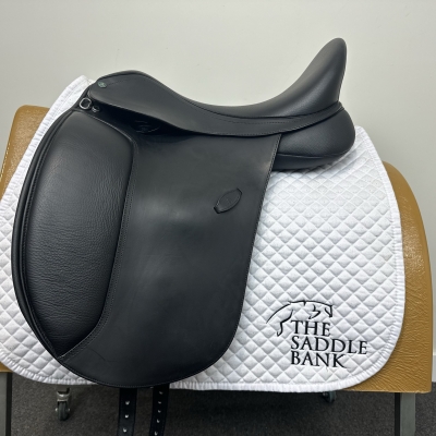 Image of 17.5 inch Arena Dressage Black Adjustable