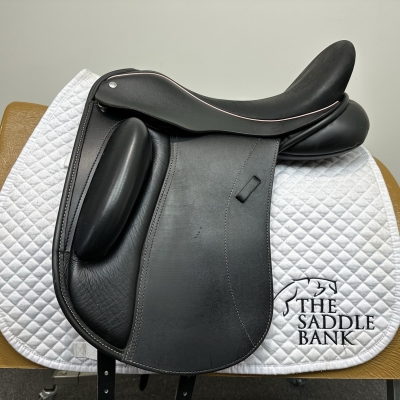 Image of 17 inch Custom Saddlery Wolfgang Constanze Black Wide