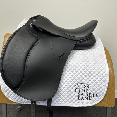 Image of 17 inch Cavaletti Collection Synthetic Dressage Black Narrow Medium