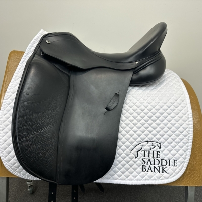 Image of 17.5 inch Albion SLK M3 Dual Flap Black Medium Wide