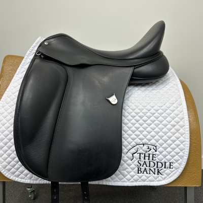Image of 17.5 inch Bates Dressage Heritage Black Adjustable